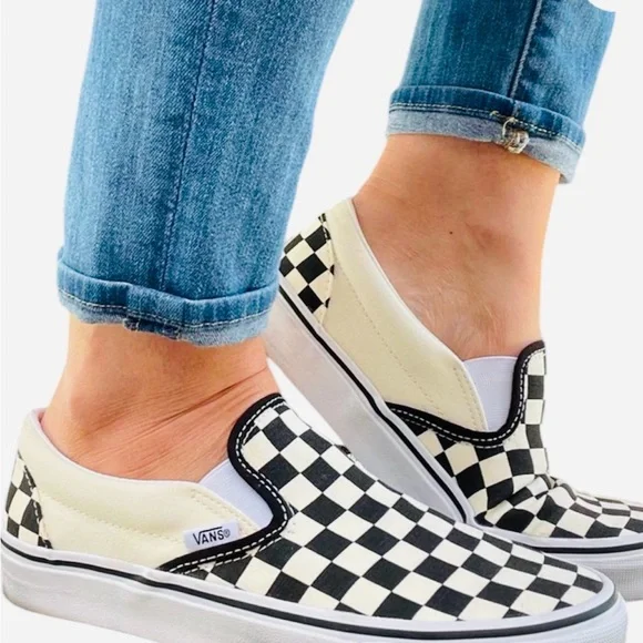 Vans Classic Slip-On Checkerboard Shoe - Picture 2 of 9